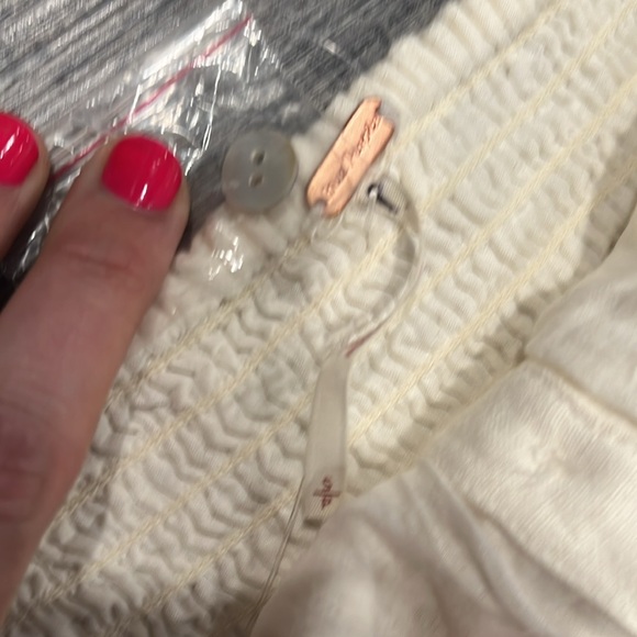 ✨SOLD✨Free People Evelyn Eyelet Eyelet Midi Dress ivory - S (partial tag) $198 - Picture 9 of 10